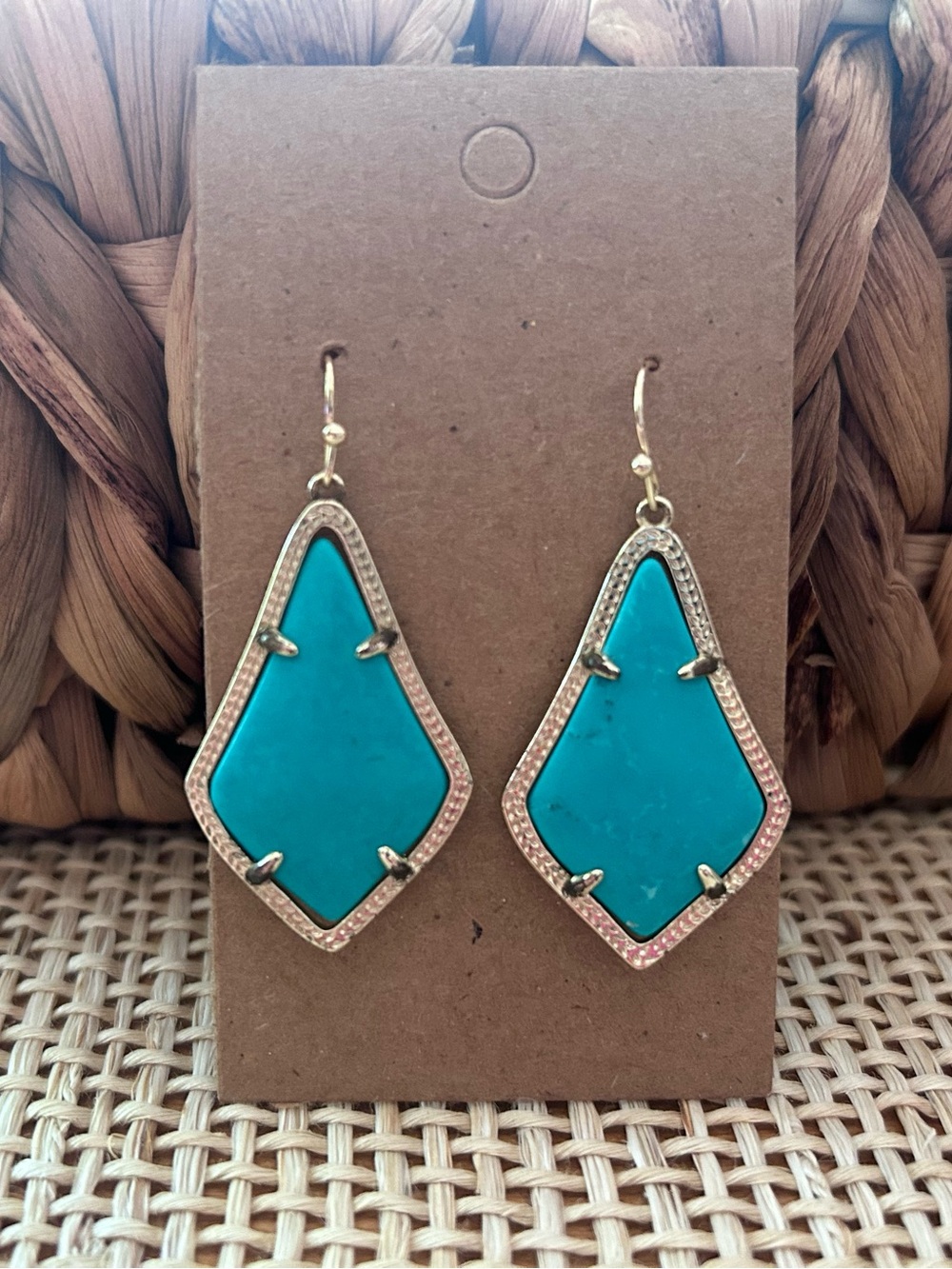 Kendra Scott Medium Turquoise Green & Gold Tone Wire Dangle Earrings.